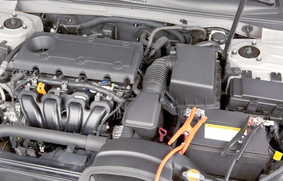 汽车搭电(图4) 汽车搭电(图4)