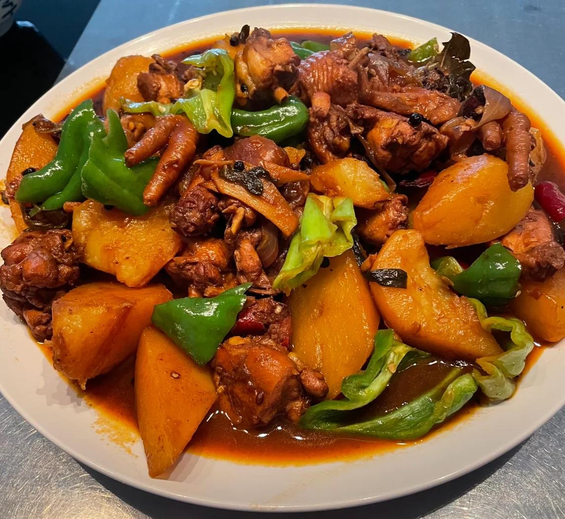 新疆大盘鸡(图2) 新疆大盘鸡(图2)