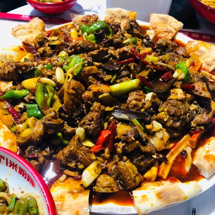 新疆大盘鸡(图5) 新疆大盘鸡(图5)