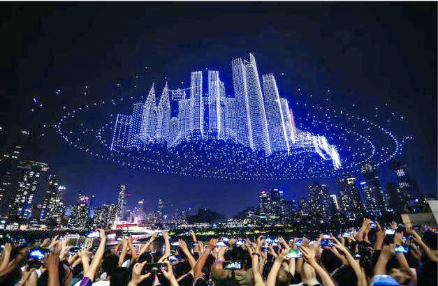 无人机表演(图1) 无人机表演(图1)