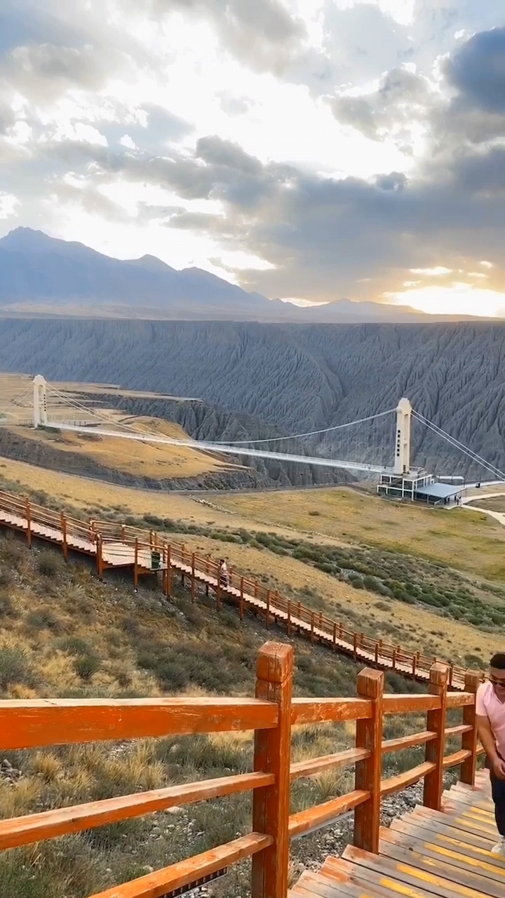 独山子大峡谷(图6)