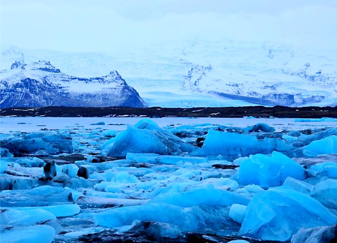 瓦特纳冰川(图5)