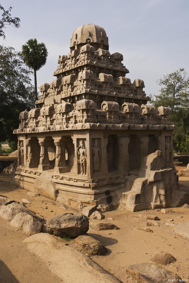 摩亨佐-达罗(图2)