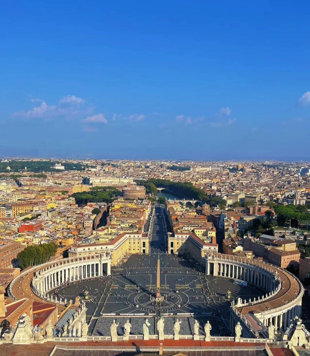 圣彼得大教堂(图1)