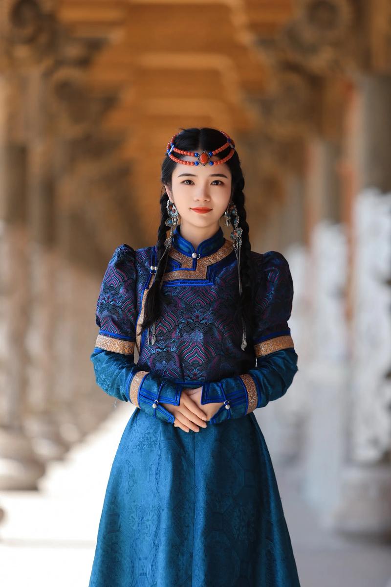 传统服饰(图2)
