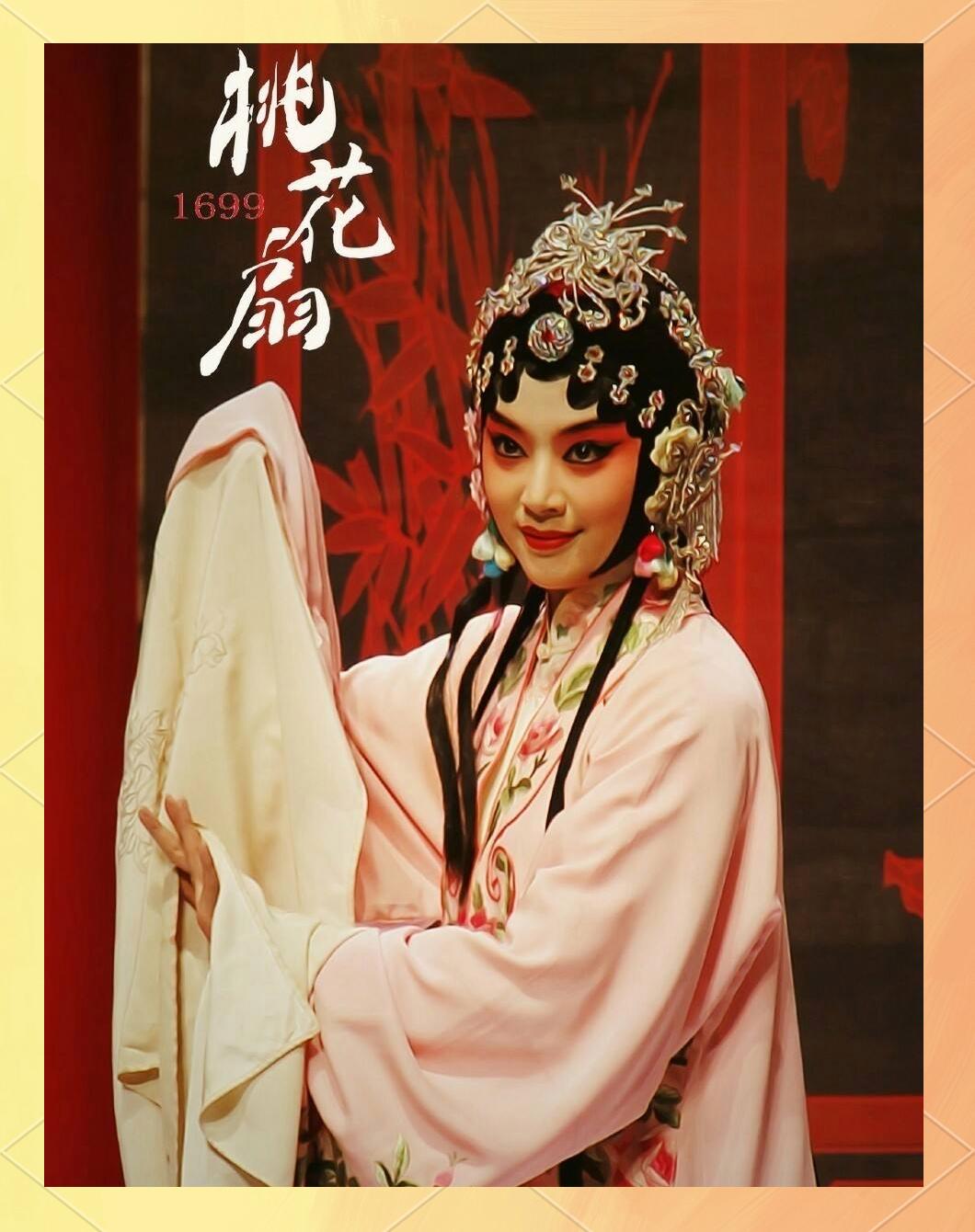 传统戏曲(图2) 传统戏曲(图2)