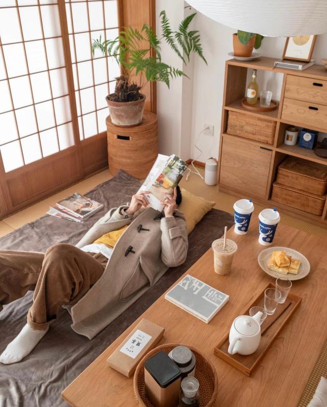 独居生活(图5) 独居生活(图5)