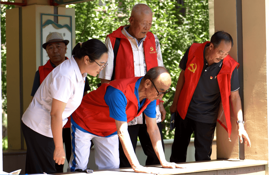 社区生活(图1)